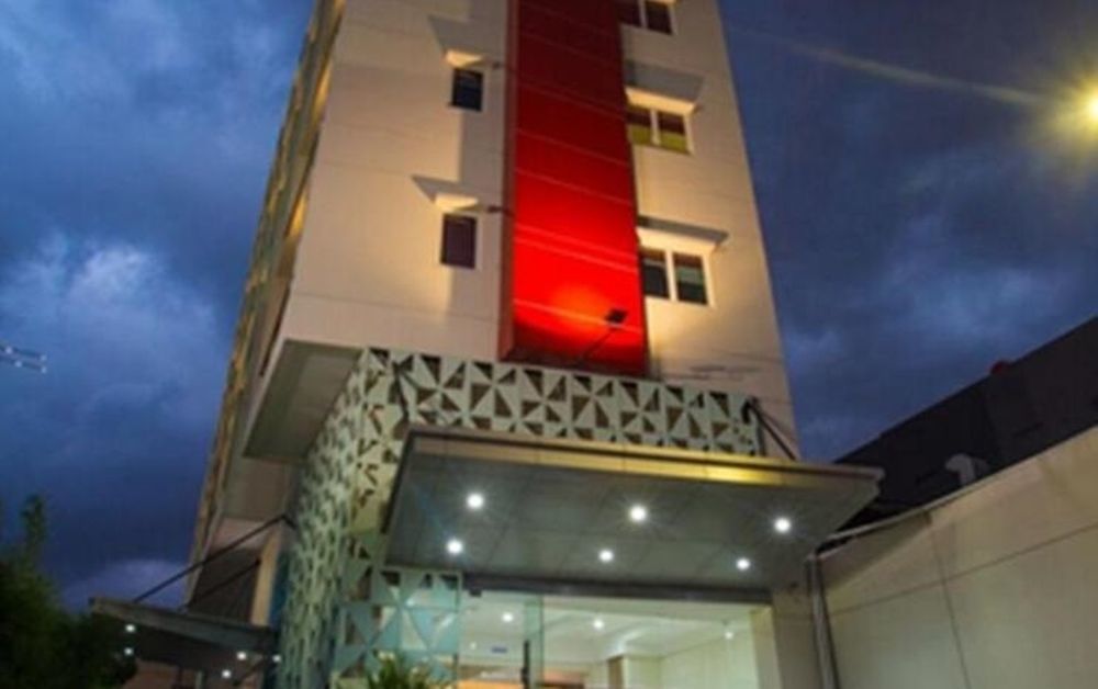 Whiz Hotel Cikini ג'קרטה מראה חיצוני תמונה